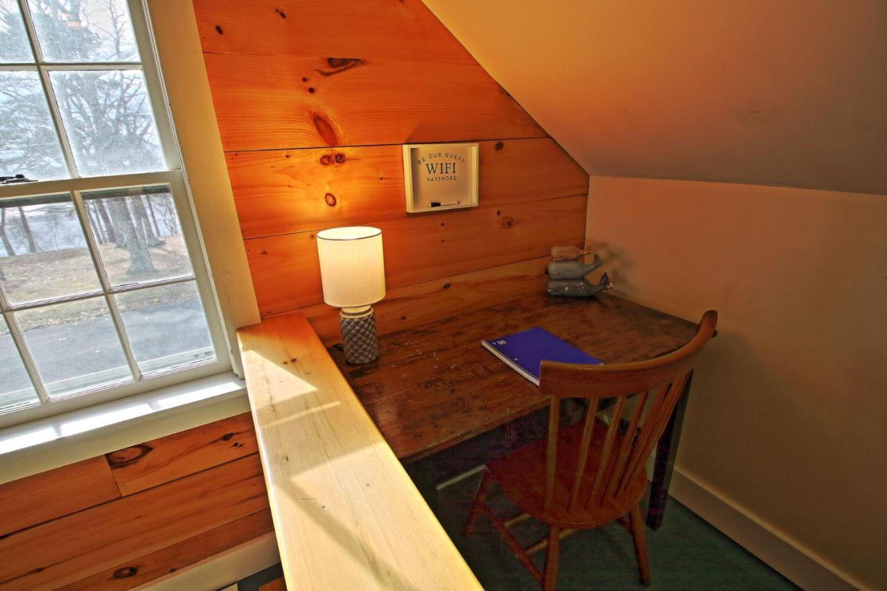 Lofted Cape Cottage By Leavetown Vacations South Yarmouth Bagian luar foto